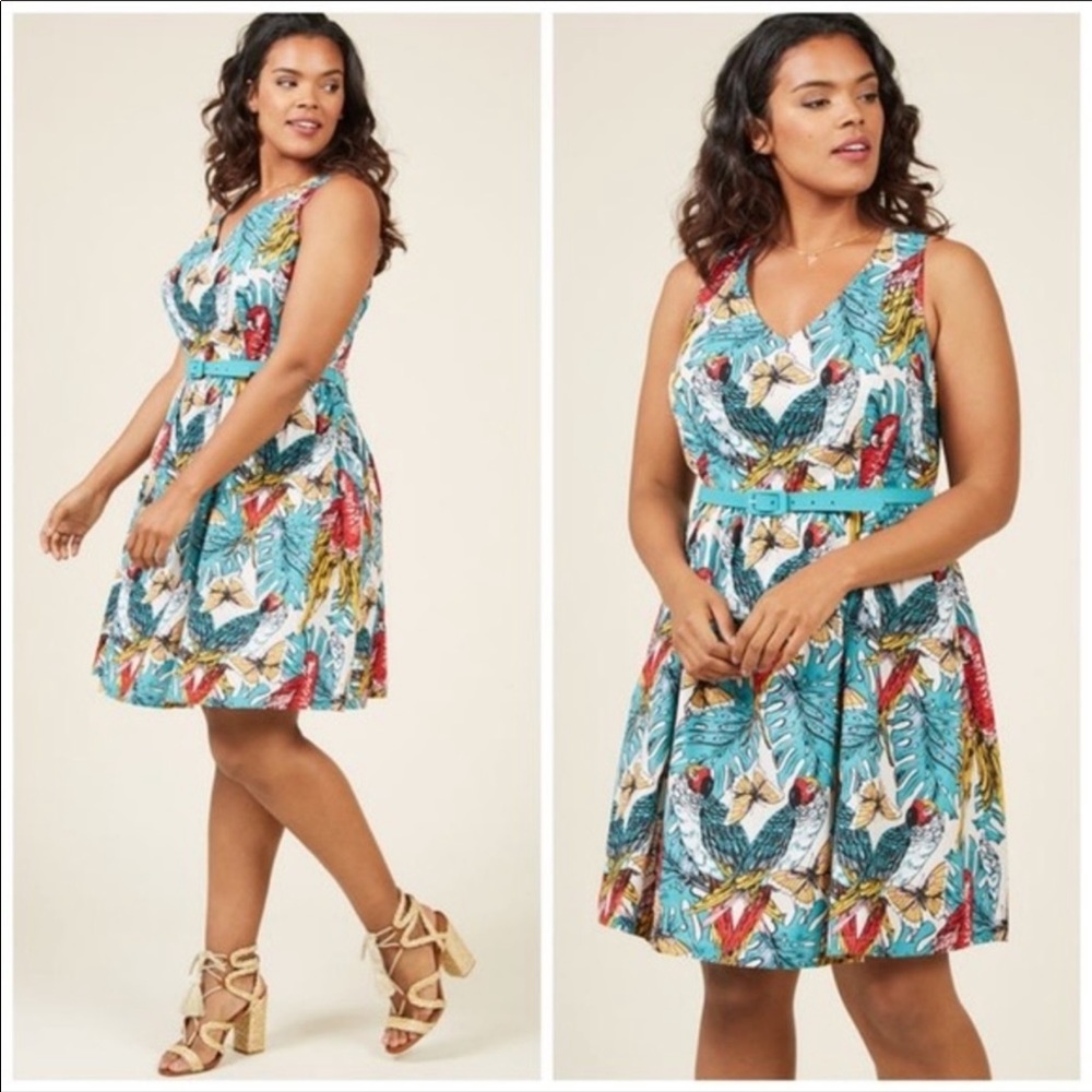 ModCloth Tropical Butterfly Parrot 🦜 Retro Dress